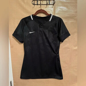 NIKE~ SHIRT~ BLACK~DRY FIT~ SM